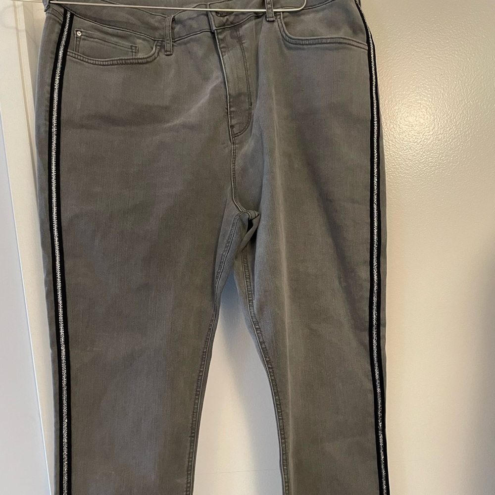 Grey jeans with side details